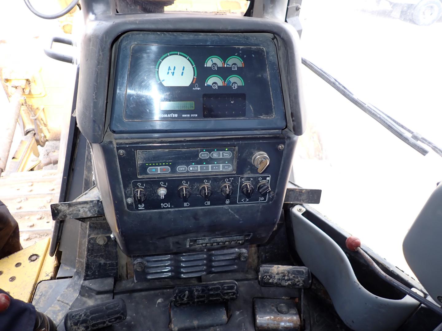 ./imagenes/INVOICE/2019/16571/TOPADOR FRONTAL KOMATSU_D65EX (6).JPG